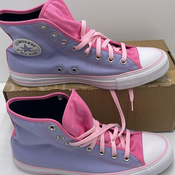 Converse Men’s A02171C Chuck Taylor All Star Canvas Sneakers - Picture 2 of 16